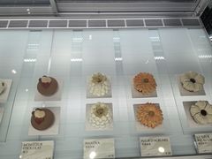 -潮一不贰·法式甜品·生日蛋糕·西式简餐(外滩店)