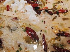 -江渔儿酸菜鱼(万科东荟城店)