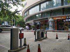 -上海影城停车场