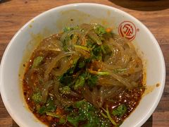 -万记麻辣烫国展总店