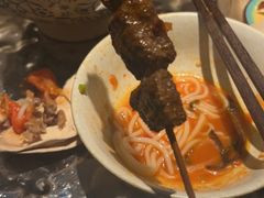 -粉八·云南米线·建水烧烤(常熟路店)