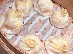 蟹粉小笼包-绿波廊(豫园店)