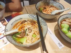 -俏凤凰(美林M·LIVE天地东座店)