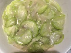 小炒本地丝瓜-寨子里的钵钵菜·湘西山里菜(魅力湘西店)