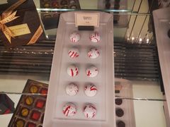 -上海半岛酒店·半岛精品店