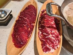 -左庭右院鲜牛肉火锅(百联临港店)