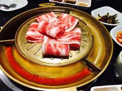 -猪啊牛呀羊啊铜盘烤肉(正大广场店)