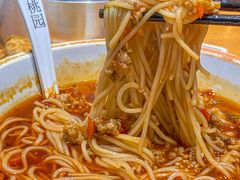 怀旧辣肉糜面-小桃园·豆浆油条(复兴中路店)
