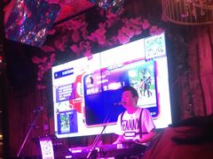 -喜鹊音乐酒馆(西街店)