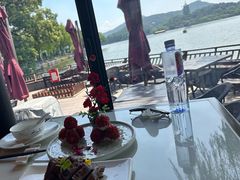 -柳莺湖上·湖景餐厅·江南菜(西湖店)