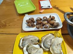 -养牛邓·潮汕牛肉海鲜自助火锅(广州店)