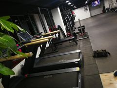 -FIGHTMAN格斗俱乐部(长宁临空店)