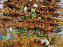 -北门胜利牛肉串·铁签酱爆烤肉