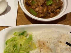 -南城香·饭香串香馄饨香(青年路店)