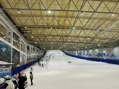 -乔波室内滑雪场