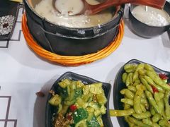-云晓光头烧烤吧(盛夏店)