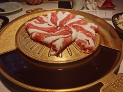 -猪啊牛呀羊啊铜盘烤肉(正大广场店)