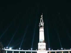 -人民防洪胜利纪念塔