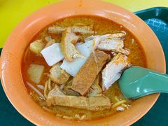 -亚王咖喱鸡米粉面