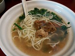 -佬钱湾仔(衣裳街店)