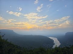 -天梯山