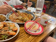 -冶建镜子·老南昌大排档·江西虾王(总店)