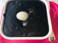 生磨芝麻糊汤丸(热)-满记甜品(湖滨店)