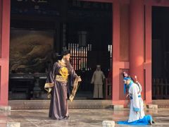 -开封府