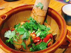 -老滇山寨•云南特色菜•地方菜•民族风情歌舞表演(金碧店)