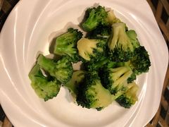 清炒西兰花-老广酒楼(樱花店)