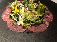意式生切牛肉薄片经典松露汁-燃扒房Steakhouse(皇庭店)