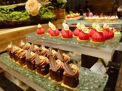 -两咖啡自助餐厅(静安香格里拉酒店)