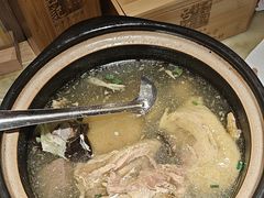 -吕记老鸭汤·徽菜馆(东营路店)