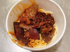 -中山牛肉肥肠粉面馆(军工社区店)