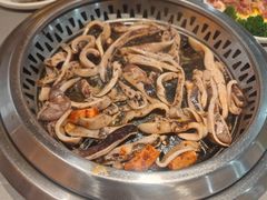 -黑金·寻焰自助百汇·烤肉·火锅(中街店)