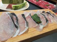 -由衷贵州酸汤牛肉火锅(新桥店)