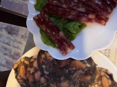 -二荆条·蜀鲜汇城市森林火锅