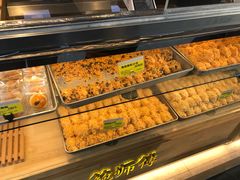-鲍师傅糕点(江苏路店)