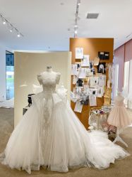 -派丽莫Pellimo原创设计婚纱品牌