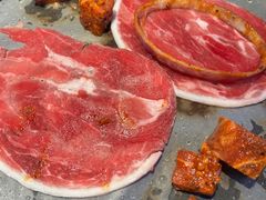 -千滋百味自助烤肉火锅(东门町店)