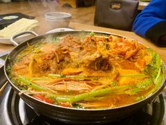 -喇喇排骨火锅·传统韩式脊骨汤(望京西园总店)