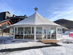 -中旅松花湖滑雪场