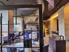 -AZUR聚(香格里拉饭店)
