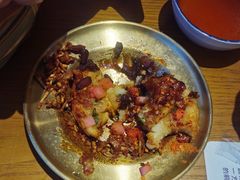 -包整·丝娃娃(一览甲秀楼风景店)