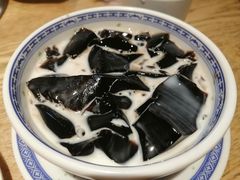 -邹开喜·炭炉鸡煲·海鲜火锅(虹口足球场店)