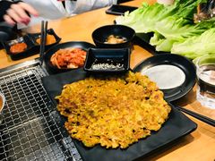 -肉甲韩国木炭烤肉(新壹街1店)