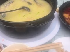 -土砂锅生态山庄·非遗砂锅雅鱼