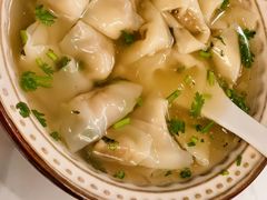 -周震馄饨