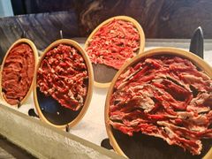 -雍容荟帝王蟹活龙虾展台自助(IFS黑金店)