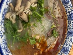 南京鸭血粉丝汤-叶新小吃店(来凤小区总店)